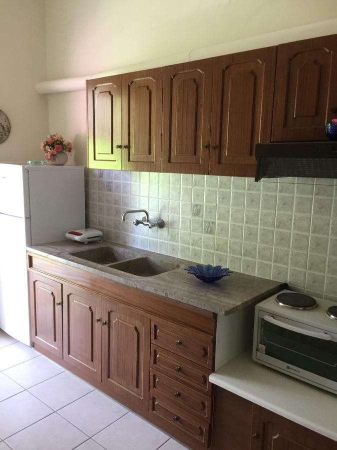 Aggeliki-Smaro Studios Néos Pírgos Exteriör bild
